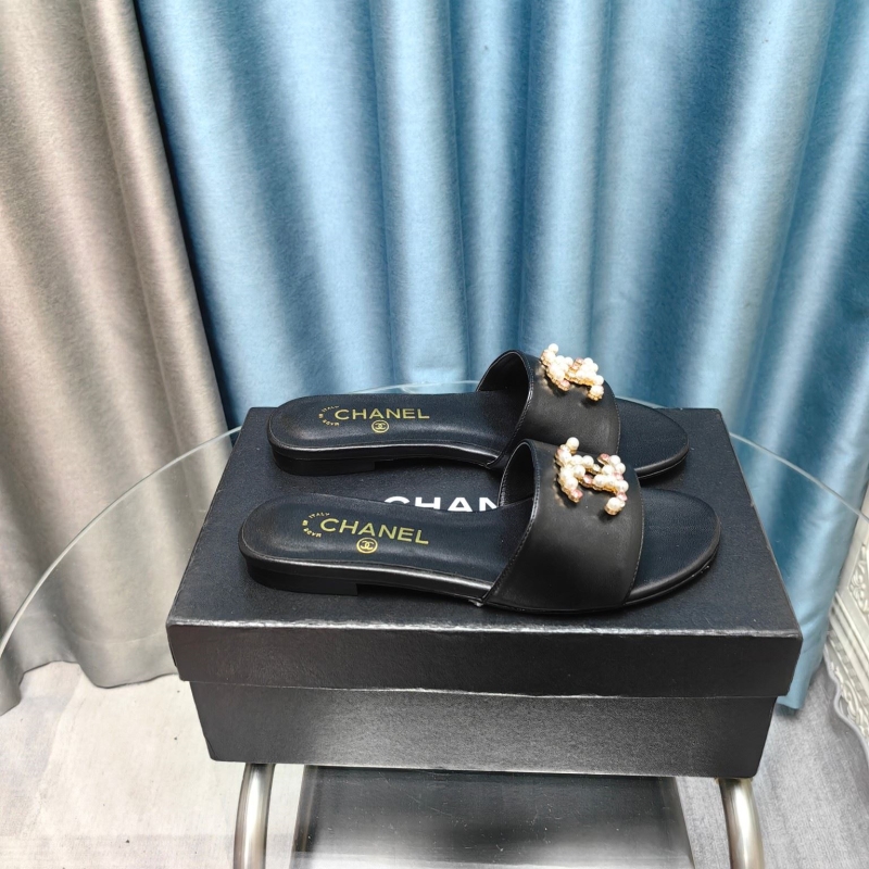 Ch*el slippers